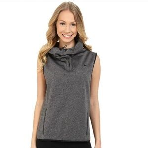 Nike Women 's Therma Sphere Training Vest Insulated Funnel Neck, Charcoal, XS